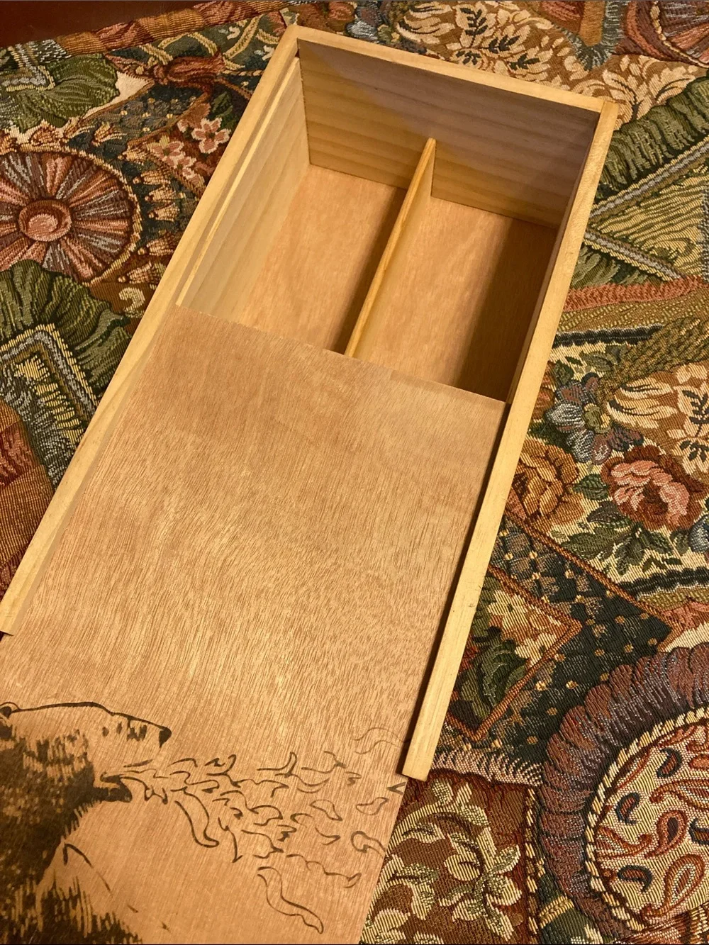 TOASTED HEAD WINE BOX.